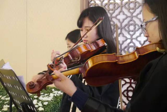 上海古园墓地举行2016年冬至音乐集体葬礼