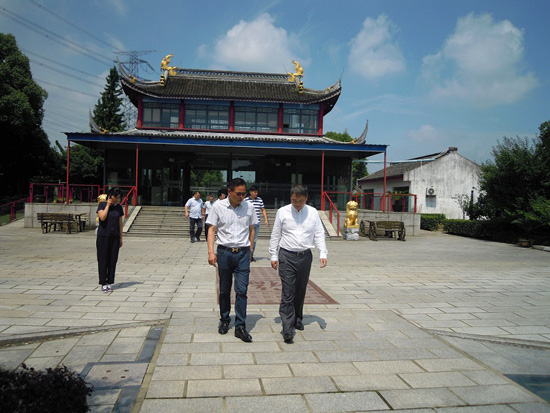 上海华夏公墓迎市殡管处领导进行2016年度验审工作