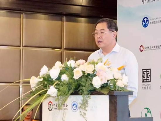 “中华陵园行”正式开幕---李建华期望行业青年发出最强音