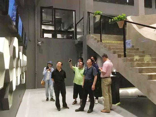 殡葬中心3D打印遗体修复工作室成员赴3D打印博物馆参观学习