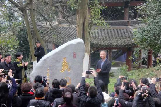 【墓地摘报】北京市将制定殡葬单位转企实施方案，多项服务实施分离