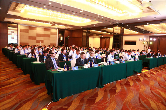 福寿园墓地：2018年集团年中工作会议在福建厦门召开