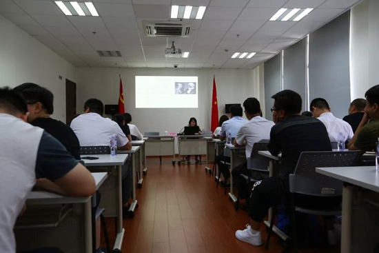 上海墓地：有信仰，奋斗的人生最精彩