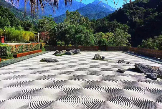 上海墓地：殡葬艺术之美藏在墓园里的枯山水大师