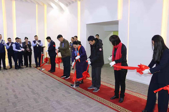上海福寿园墓地：福寿园智能环保火化机在乌兰巴托成功点火