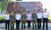 建军节前上海墓地福寿园慰问武警官兵