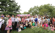 各地君迷来福寿园墓地举办邓丽君小姐香逝21周年纪念活动