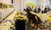 【上海墓地悼念】大连市祭奠“7&#8226;19事故”遇难市民