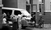 墓地谈:接尸卡车诡异溜车!在火葬场碾压重伤十多人