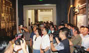 上海福寿园墓地:中国国家京剧院《西安事变》剧组到访“张学良百年人生展”
