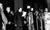 上海墓地：重温一九四九