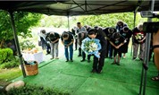 一代雕塑大师钱绍武先生落葬上海福寿园墓地